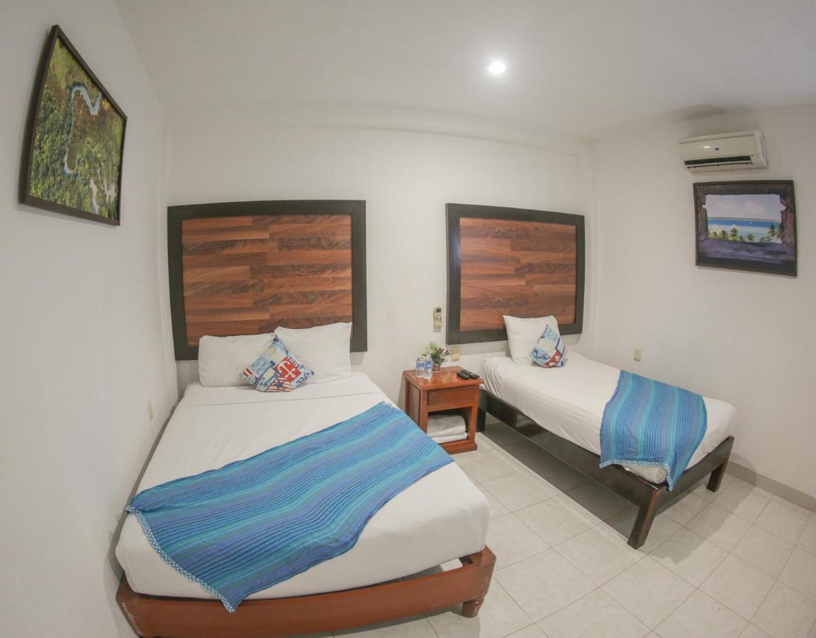 Seven Blue House Village & Lodge Bacalar Exterior photo